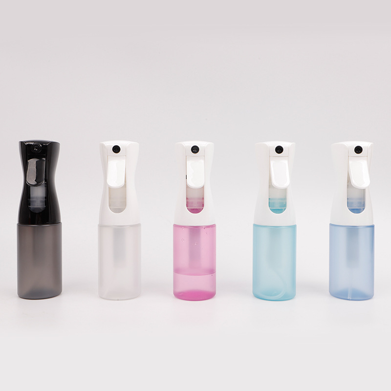 アルコール　空ボトル 霧吹き蓄圧式 スプレーボトル   除菌剤/化粧水 スプレー ミニボトル 携帯