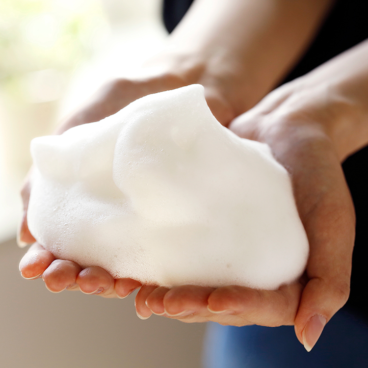 特価】髪・顔・身体が1本で潤う ◇ COCONICAL 全身シャンプー