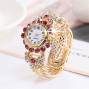 韓国語版レディースダイヤモンド気質クォーツ時計ファッション合金ブレスレット時計