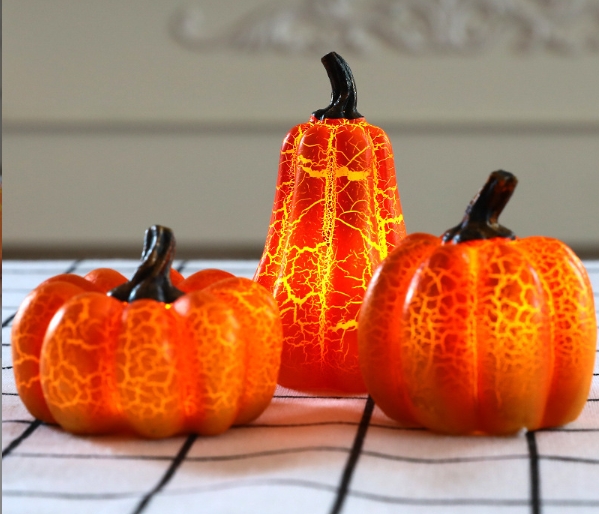 人気！ 子供  ハロウィン パーティーアクセサリー  発光  提灯   可愛い  かぼちゃランプ 装飾品3色