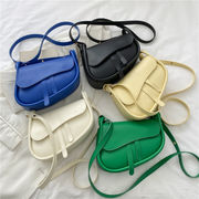 シニアトートショルダーバッグ女性2022年夏新しい流行のハンドバッグコミューターバッグ