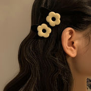 レディースヘアピン　ヘアクリップ　花柄　可愛い　お洒落　ヘアアクセサリー　韓国風