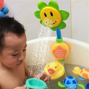 ブームが巻き起こる INSスタイル 女の子 男の子 電気 ひまわり お風呂用おもちゃ 亀の水泳 赤ちゃん