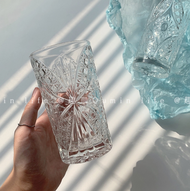 2022  INS 人気 グラス  創意撮影装具  シンプル 韓国風 置物を飾る  ウォーターカップ  コーヒーカップ