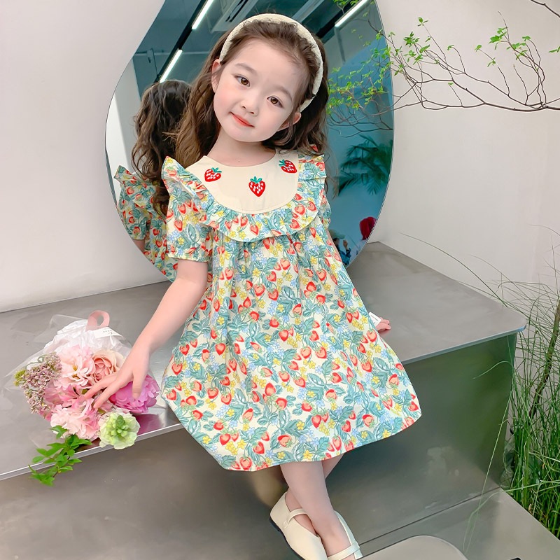 キッズワンピース　イチゴ柄刺繍　可愛い　半袖　 韓国風子供服　女の子服　2024年夏新作