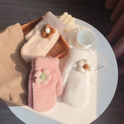 手袋　韓国ファッション　秋冬　かわいい　ニット　花　レディース　デザイン