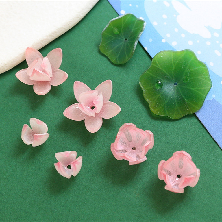 ハスの花 アクセサリーパーツ 蓮 ハンドメイドパーツ 夏 デコパーツ 露 アクリルパーツ ピアス 部品 DIY クリート 合同会社  問屋・仕入れ・卸・卸売の専門【仕入れならNETSEA】