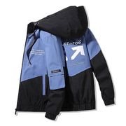 秋の新型のジャケットの男の人の港の風の外套韓版大きいヤードパッチワーク色ゆったりとした潮流のカジュア