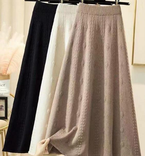 秋冬 人気   ニット  ニットスカートレディース  韓国ファッション  Aライン スカート　無地  3色