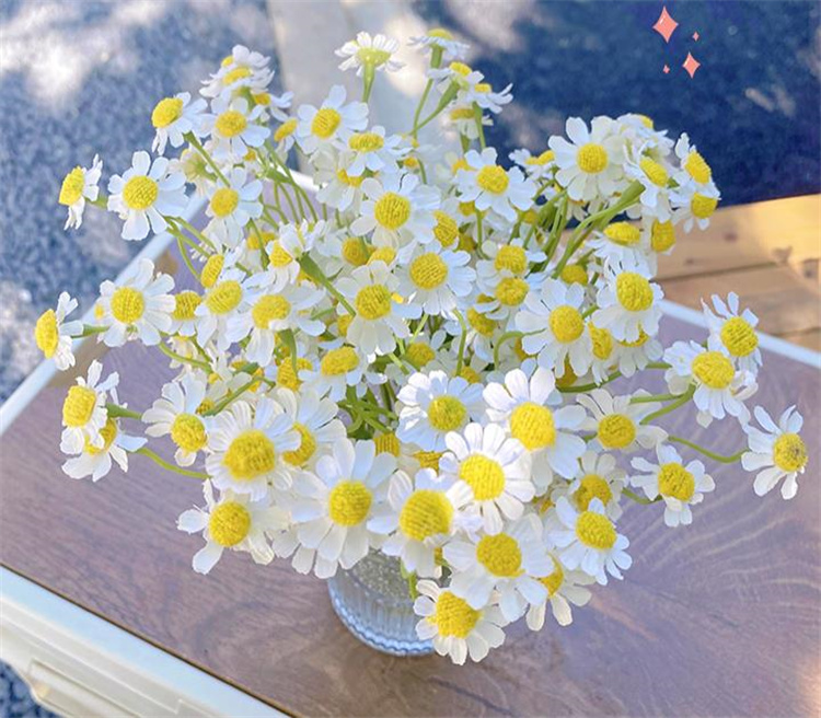 週末限定 カモミール デイジーちゃん フェイク 模造花 フラワーアレンジメント 写真撮影道具 食卓