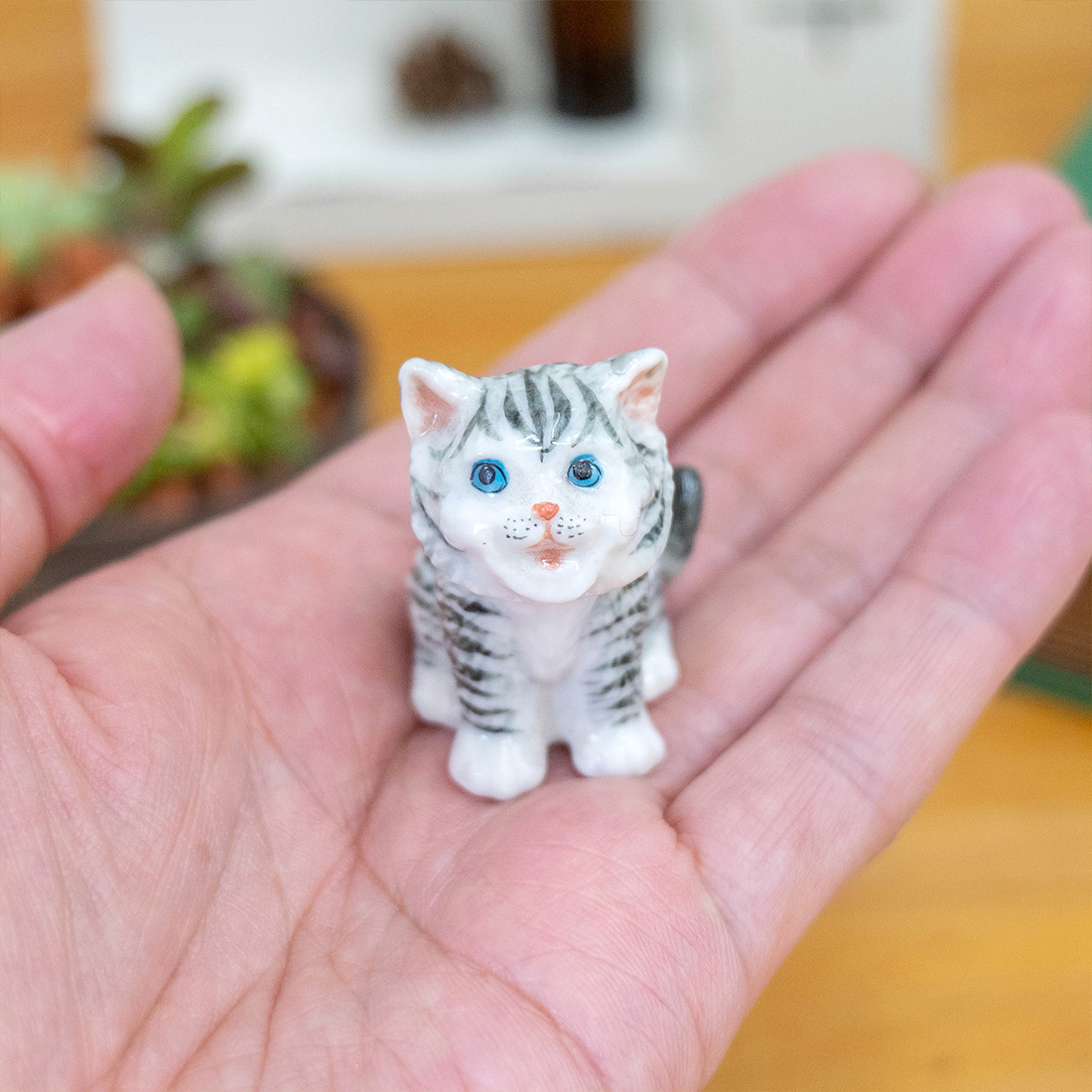 セラミックミニアニマル[猫 ネコ ねこ 陶器 置物 人形 アジアン セラミックミニアニマル[猫 ネコ ねこ 陶器 置物 人形 アジアン
