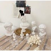 INS  撮影装具 ミニ 樹脂 ギリシャ 人物 石膏 彫刻 彫像 置物を飾る  インテリア   テーブルの置物