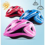 人気のあるデザイン  ヘルメット 豪華7点セット インラインハーネス 子供用ヘルメット セット