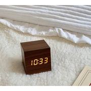木製時計    シンプル    時計    置物    led    ins    韓国風    電子時計