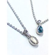 【日本製】オーバル天然石ペンダント☆ムーンストーンorブルートパーズ/P-267