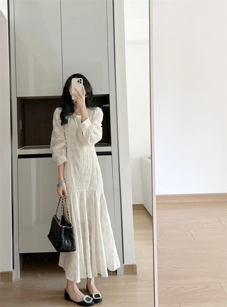 柔らかな雰囲気 韓国ファッション ロングスカート 刺繍 スリム フィッシュテールスカート 2024早春