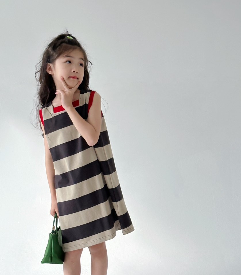 韓国風子供服    キッズ服    袖なしワンピース    ストライプ    スカート
