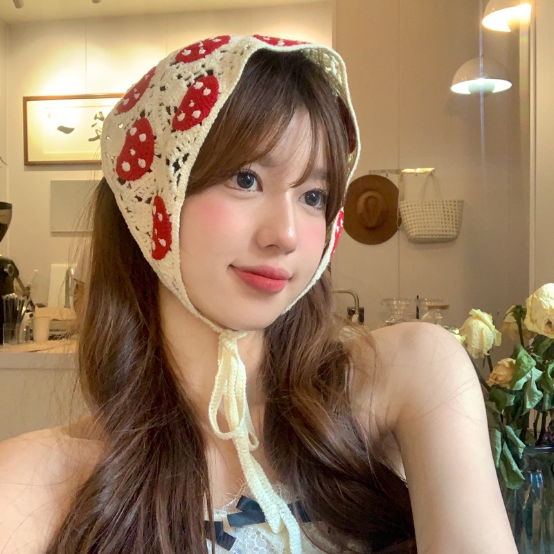 三角スカーフ　ヘアバンド　苺　木の子　かわいい　INS　春夏　韓国ファッション
