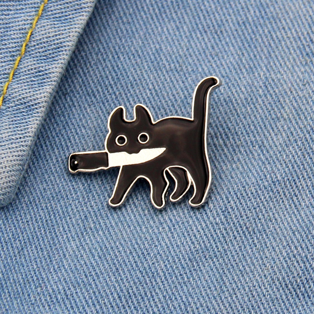 かわいい 猫のブローチ 黒猫のブローチ 漫画のバッジ 学生の子供用アクセサリー