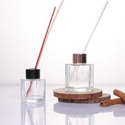 50ml 80ml アロマテラピーボトル 揮発性 ダイヤモンド型 香水ガラスボトル