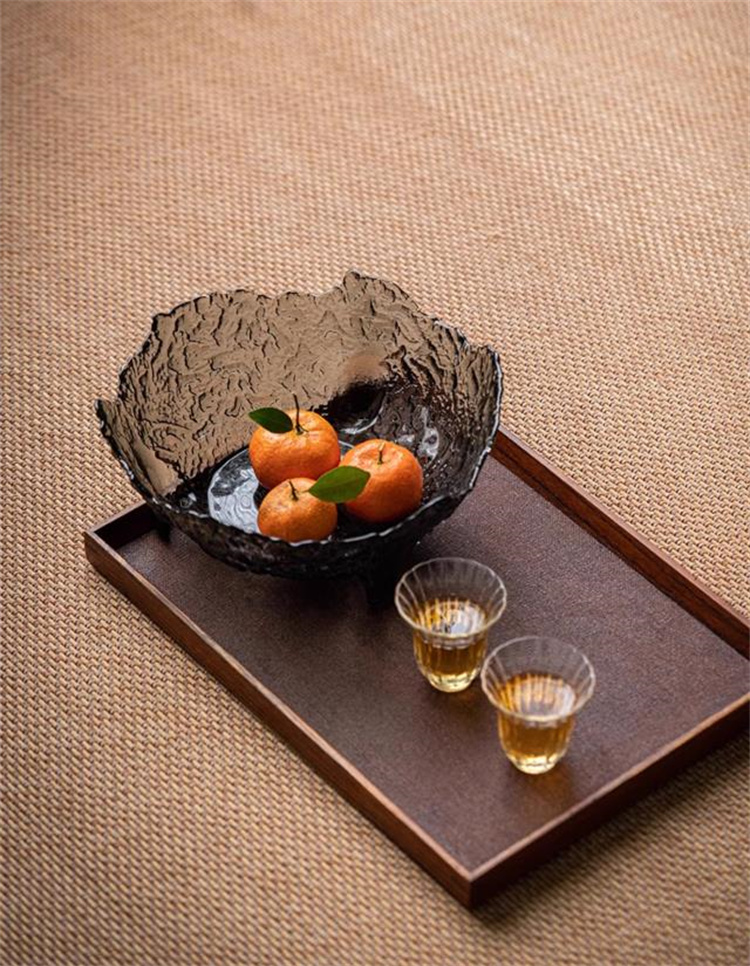 大割引 良いと思います 激安セール ガラス果物皿の実 家庭用 果物皿 工芸品