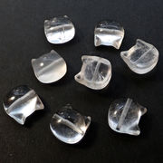 天然石 ネコ ビーズ（1個）横穴 【水晶 】1個 約15mｍ 猫ビーズ  顔 パワーストーン 国内発送