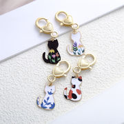 4色  ミニ 金属 猫キーホルダー 花柄 猫キーホルダー 猫雑貨  キーチェーン