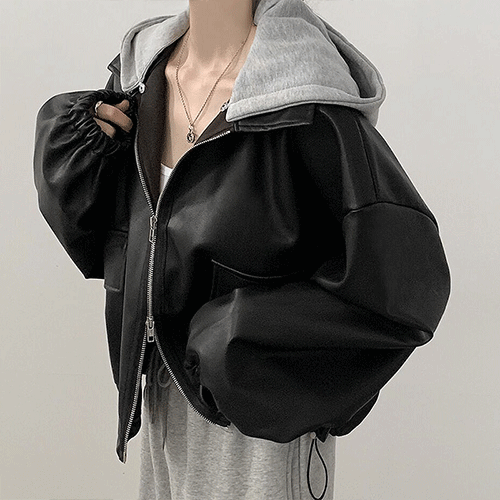 【秋新作】韓国風レディース服　秋　カジュアル お出かけ フード付き レザージャケット アウター