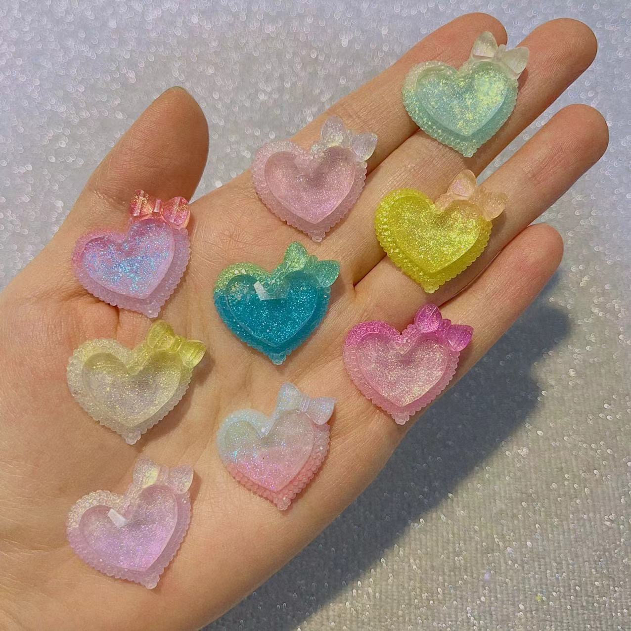 樹脂デコパーツ DIY素材 貼り付けパーツ デコ素材 バッグ手芸材料衣類と靴帽子アクセサリーパーツ