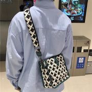 ショルダーバッグ クロスバッグ 斜めがけ キャンバスバッグ 帆布バッグ メンズバッグ