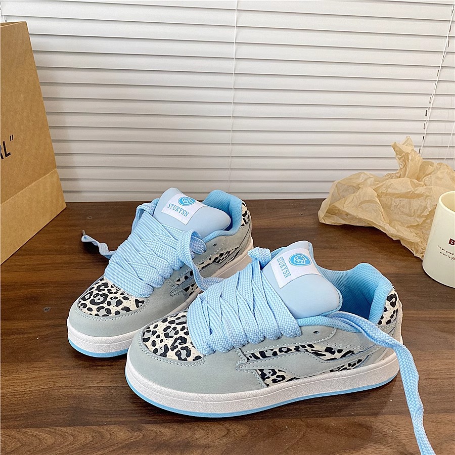 初回送料無料 2025新作 スニーカー ヒョウ柄 レオパード