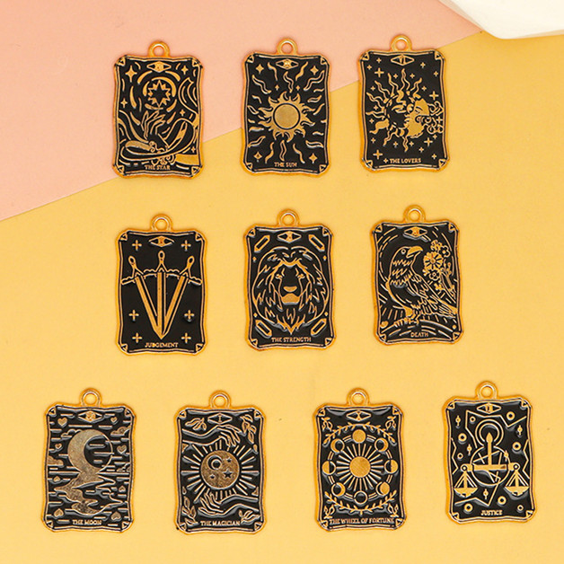 アクセサリーパーツ タロットカード 10種類 かわいい チャーム トランプ ゴールド ペンダントヘッド DIY
