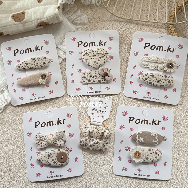ハンドメイド　ベビーヘアクリップ ハンドメイド♡ベビーヘアクリップ＆ヘアゴム - メルカリ