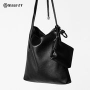 【バッグ】PUレザー ミニショルダー 巾着 バッグ／MinoriTY