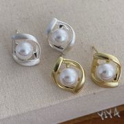 ★お洒落　飾り物★アクセサリー★レディース　ピアス★2色