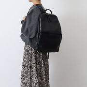 定番 人気商品【COOCO】フェイクレザー9ポケットリュック／A4・PC対応 リュックサック