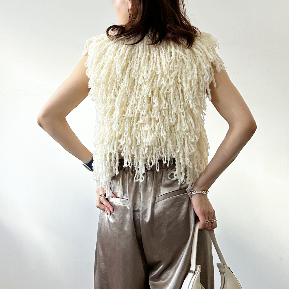 anuke フリンジニットキャミベスト 新品 2025年最新】anuke fringeの人気アイテム - メルカリ