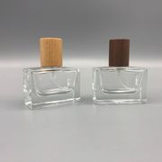 香水瓶 30ml ガラス製 携帯用 詰め替え空ボトル 化粧品分け替え用スプレーボトル