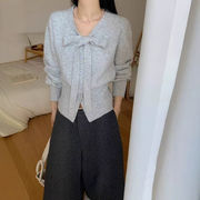 ニットカーディガン　デザイン　韓国ファッション　かわいい　リボン