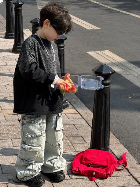 2025新作 　キッズ服　トップス　Tシャツ　90-150CM