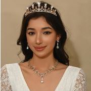 花嫁用 ティアラ3点セット ネックレス＆ピアス付き 欧米風 豪華でエレガントなウェディングアクセサリー