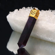 ペンダントトップ　スギライト＜南アフリカ産＞　ポイント型　Silver925　ゴールド