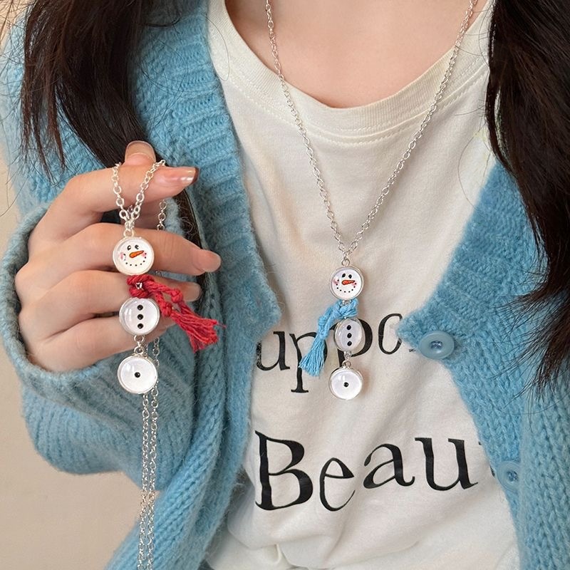 秋冬用のかわいい雪だるまペンダントネックレス、女性用装飾スウェットシャツチェーン