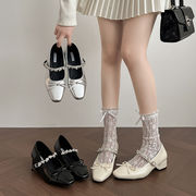 シューズ　パンプス　デザイン　韓国ファッション　INS　リボン