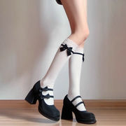 新しいソリッドカラーソックス、レース通気性カーフソックス、スイートリボンミッドカーフソックス