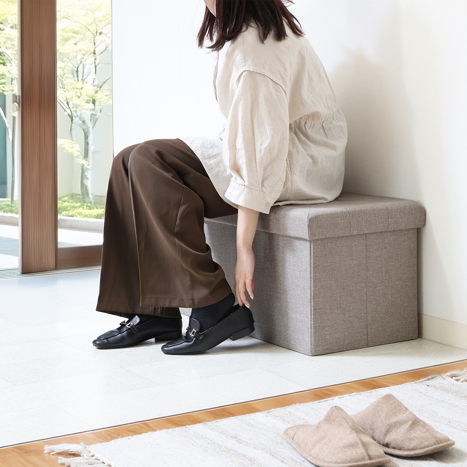 テーブルにもなる収納ベンチ グレー | 卸売・ 問屋・仕入れの専門