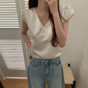 フレンチレトロ Vネック パール調トップス