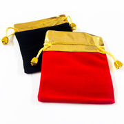 四角ベロアポーチ（巾着袋 ブレスレット専用ポーチ バッグ) ディスプレイ用品 梱包 ラッピング 包装