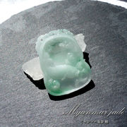 【 一点物 】  翡翠 鯉 彫り物 約5cm ミャンマー産 Jade ひすい ペンダントトップ