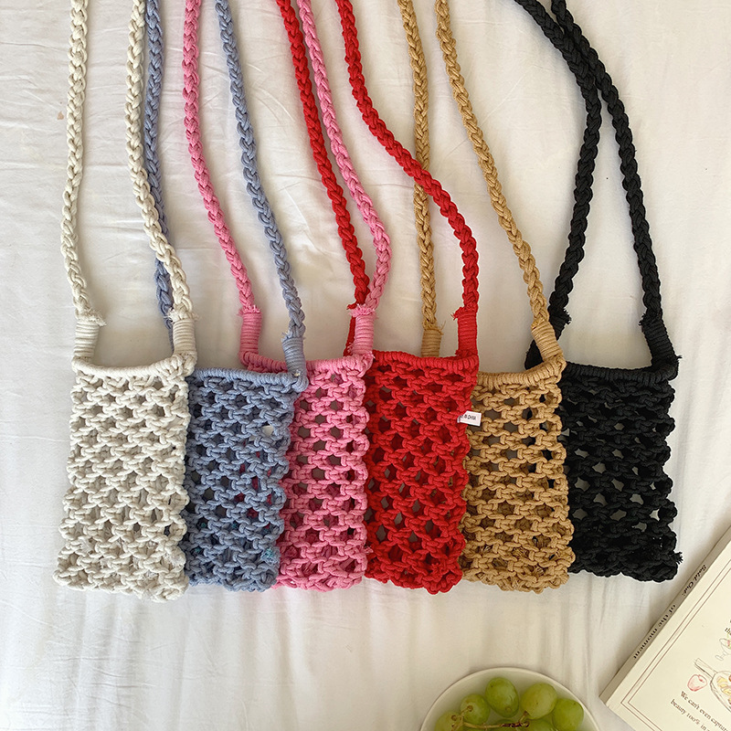 ショルダーバッグ　編みバッグ　透かし　携帯バッグ　レディース　韓国ファッション　6色
